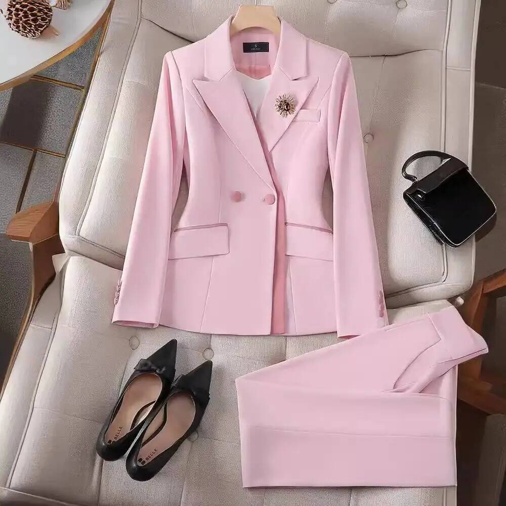 ชุดสูททำงานผู้หญิง สไตล์หรูหรา - Women Formal Wear For Interview บทวิจารณ์และราคา
