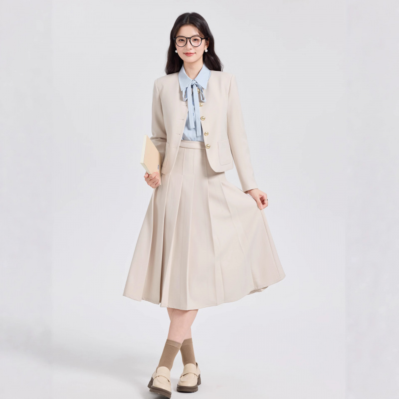 ชุดสูทสีเทาแบบสั้นสำหรับผู้หญิ - Women Formal Wear For Interview บทวิจารณ์และราคา