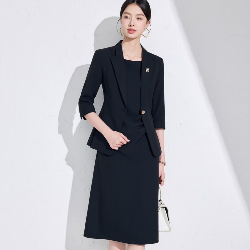 ชุดสูทผู้หญิง รุ่นใหม่ประจำปี  - Women Formal Wear Shirts บทวิจารณ์และราคา