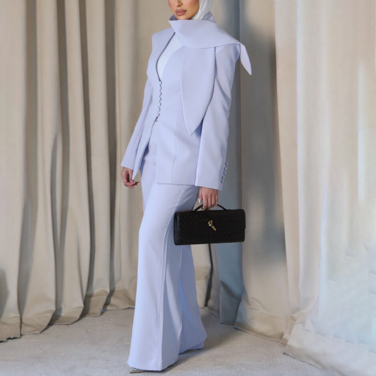 ชุดสูทผู้หญิง 3 ชิ้น VTKW 2026 - Female Formal Wear บทวิจารณ์และราคา