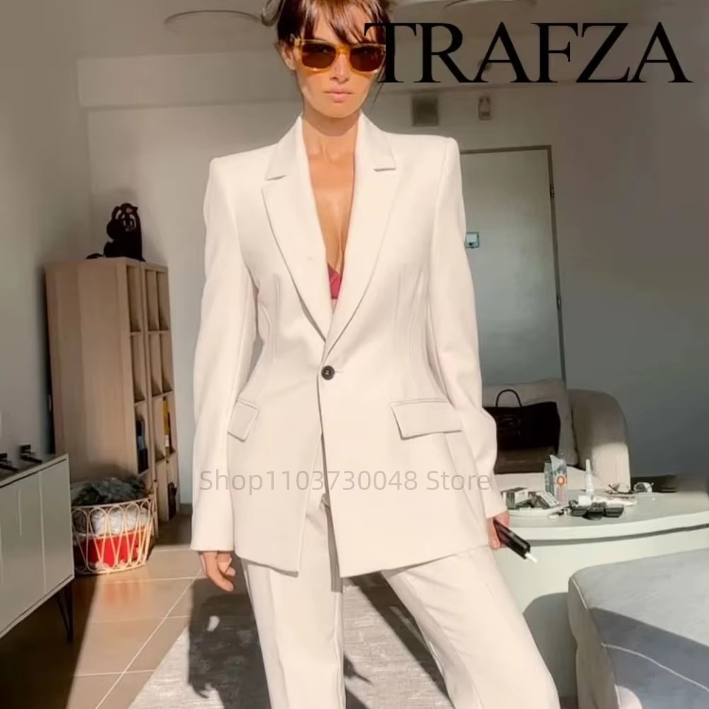 แฟชั่นชุดสูทสตรีสำหรับออฟฟิศ เ - Female Formal Wear บทวิจารณ์และราคา