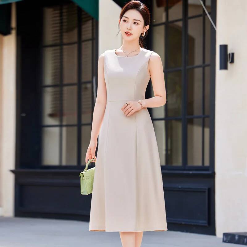 ชุดสูททำงานผู้หญิงแบบเป็นทางกา - Women Formal Wear For Interview บทวิจารณ์และราคา