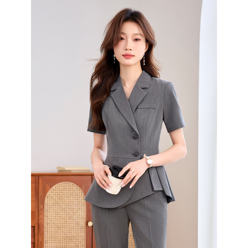 ชุดสูทผู้หญิงสีน้ำเงินกรมท่าแบ - Women Formal Wear Shirts บทวิจารณ์และราคา